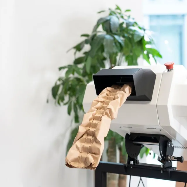 Máy Thổi Túi Khí Giấy C1